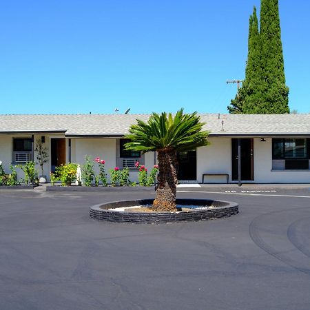 Adobe Inn Monterey Park Eksteriør billede